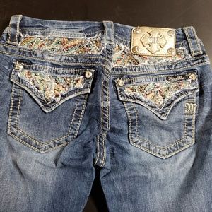 size 27 miss me is what size